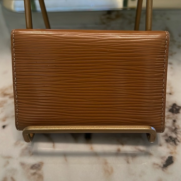 EUC Louis Vuitton Epi 5 Key Holder- Cognac - Picture 2 of 10